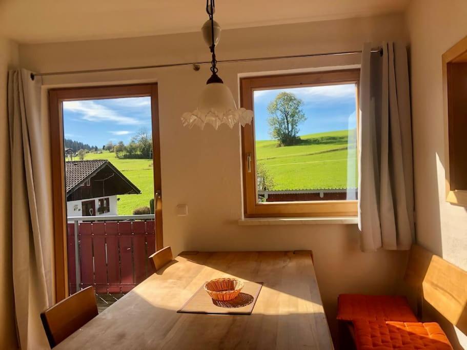 Panoramablick Appartement Stiefenhofen Buitenkant foto